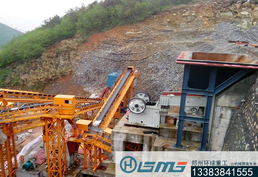 山東鵝卵石破碎生產(chǎn)線現(xiàn)場(chǎng)